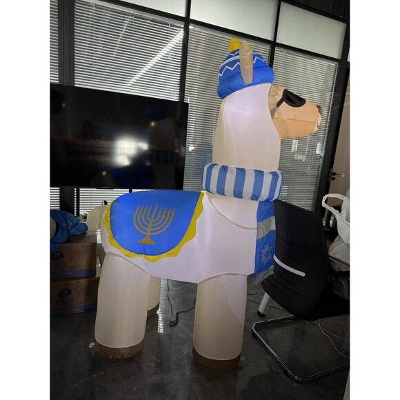 🆕Hanukkah 6FT Inflatable Llama Decoration With Menorah And Star Of David Lights - Picture 1 of 1